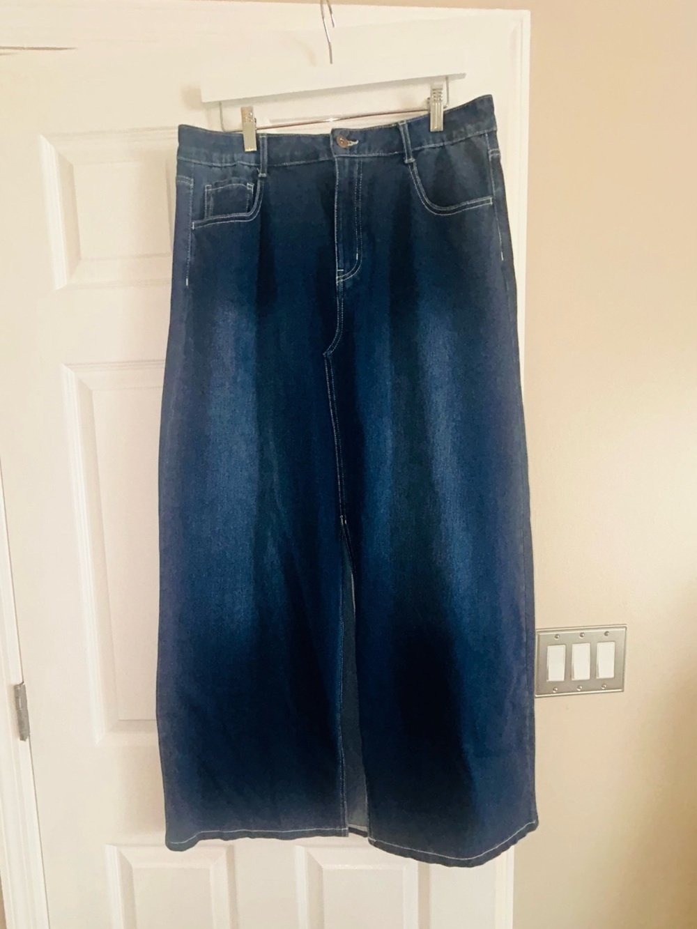 HALARA Dark Indigo Stretch Denim Maxi Skirt Front Slit A-Line